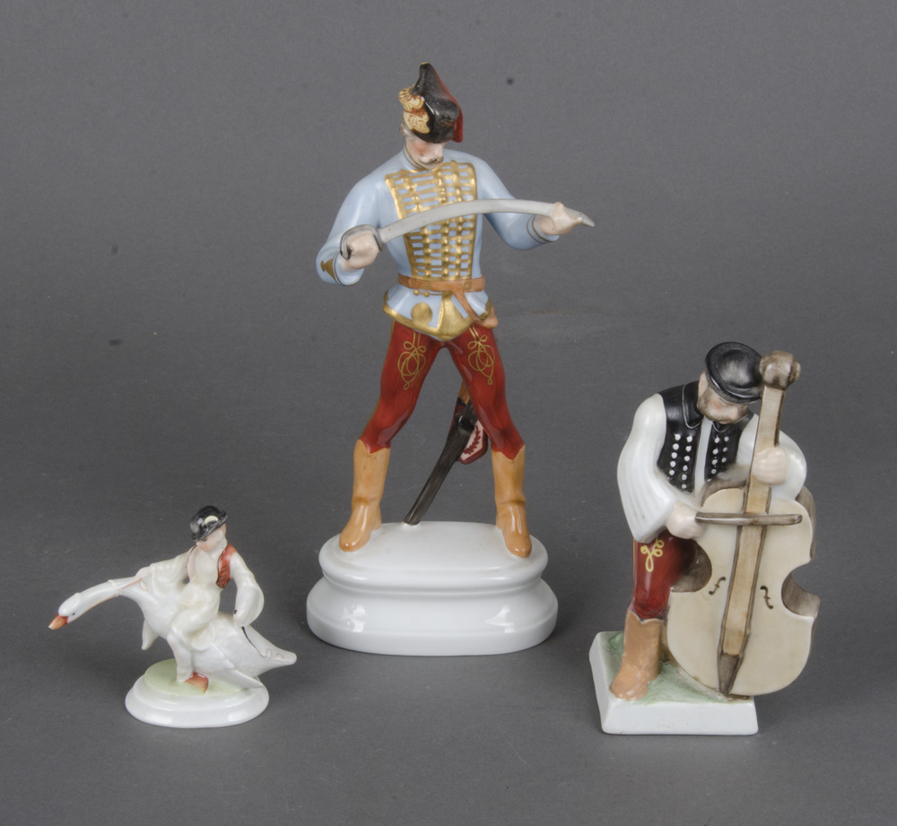 Drei unterschiedliche Figuren. Herend auctions & price archive